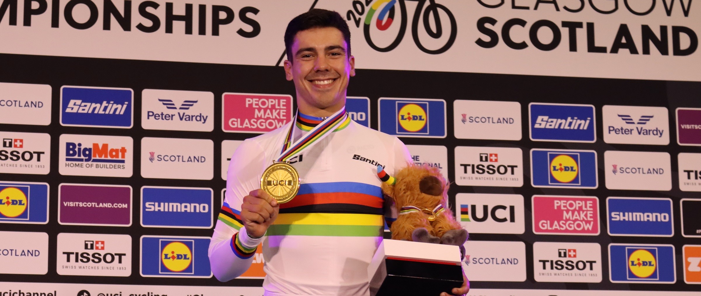 Iúri Leitão Campeão do Mundo Roda na Frente Pedalamos juntos